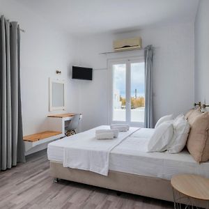 Grozos Rooms